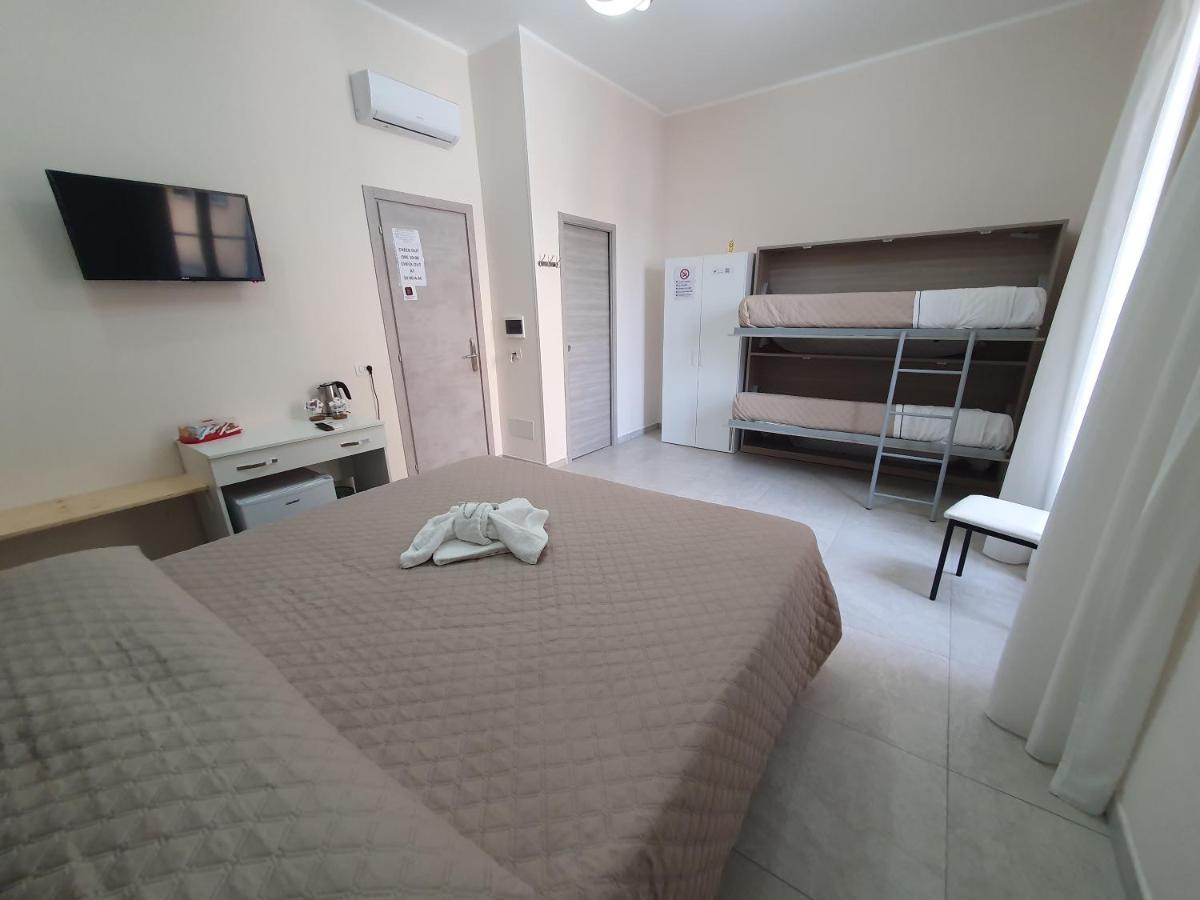 Nazionale Dream 2 Hotel Napoli Ngoại thất bức ảnh