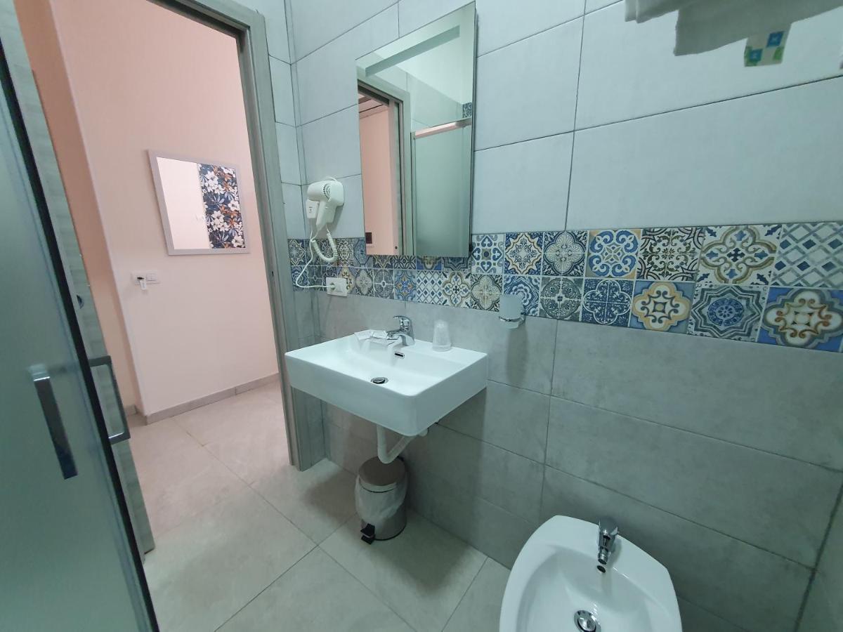 Nazionale Dream 2 Hotel Napoli Ngoại thất bức ảnh