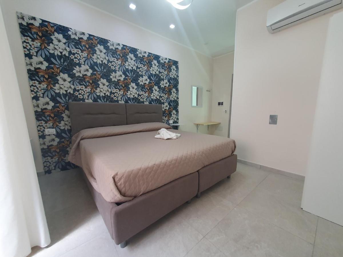 Nazionale Dream 2 Hotel Napoli Ngoại thất bức ảnh