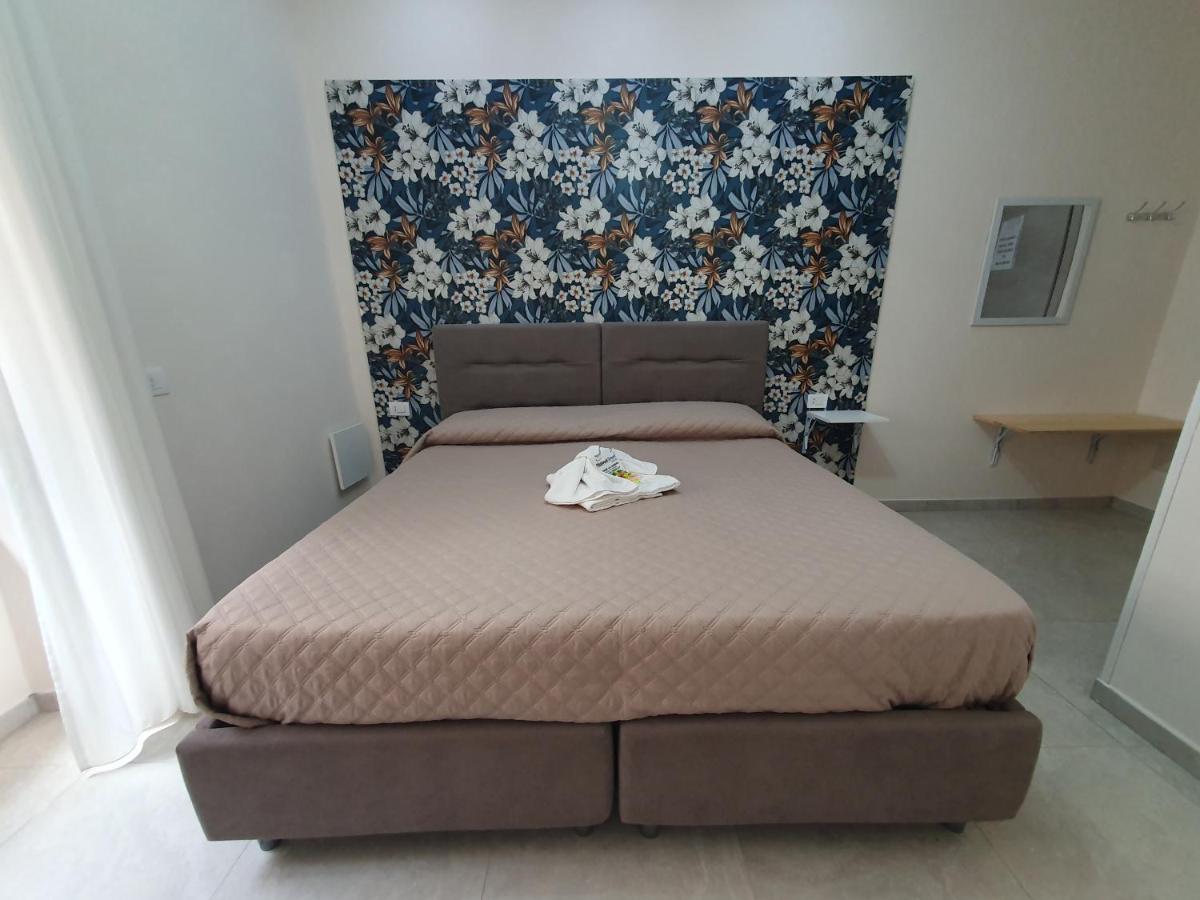 Nazionale Dream 2 Hotel Napoli Ngoại thất bức ảnh