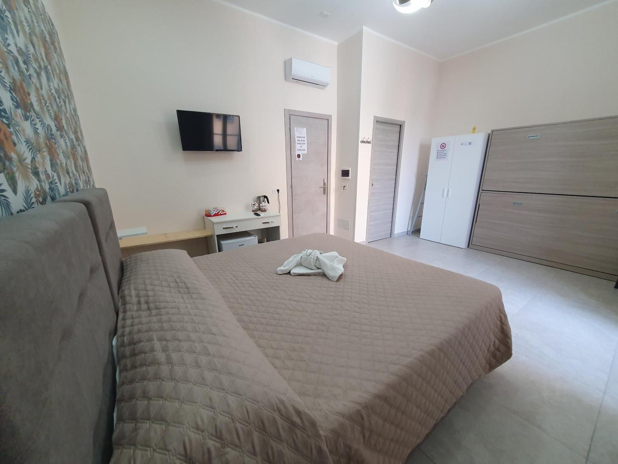 Nazionale Dream 2 Hotel Napoli Ngoại thất bức ảnh